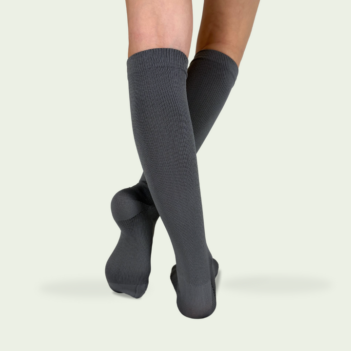 Dunkelgraue FlowFit Sport Kompressionsstrümpfe